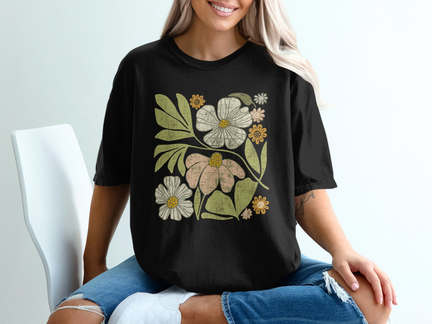 Floral Graphic Design Women's T-Shirt for Casual product