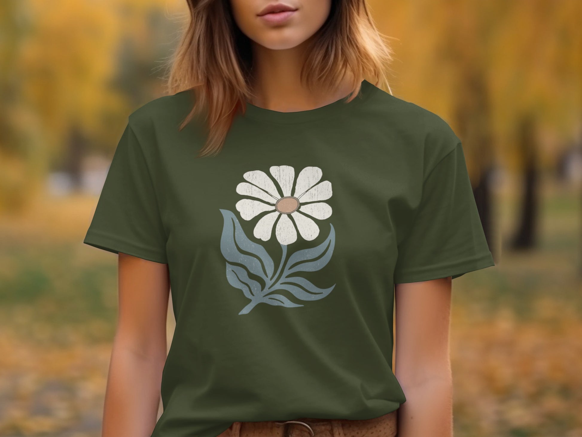Women's Green Floral Graphic T-Shirt Casual Clothing Product