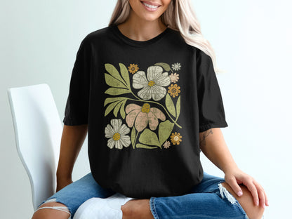 Floral Graphic Design Women's T-Shirt for Casual product